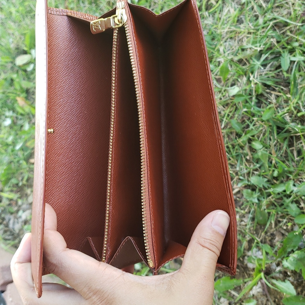Vintage Louis Vuitton Epi Leather Sarah Walllet Classic Luxury - Picture 10 of 17